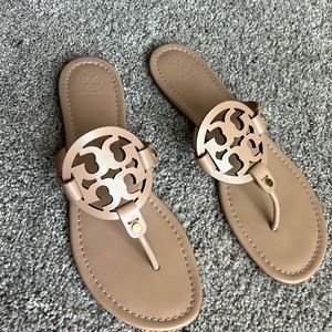 Tori Burch tan leather slides
